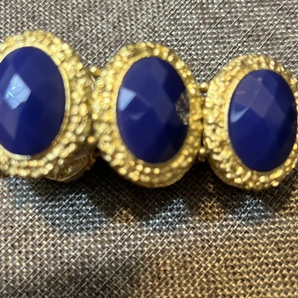 Faux Gold and Blue Beaded Bracelet - Picture 5 of 6